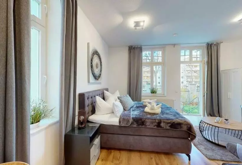 Sweethome   Business Apartment Mit Küche, Terrasse, Stellplatz