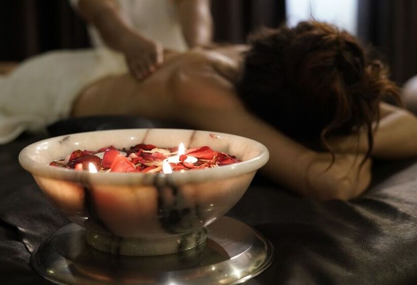 Ashirwad Hotel And Spa