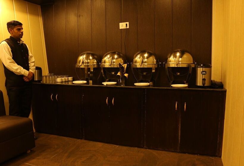 Ashirwad Hotel And Spa