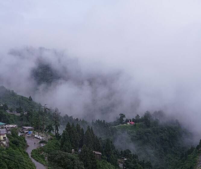 Ashirwad Hotel And Spa