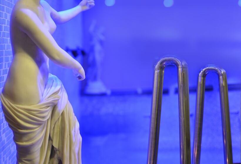 Ashirwad Hotel And Spa