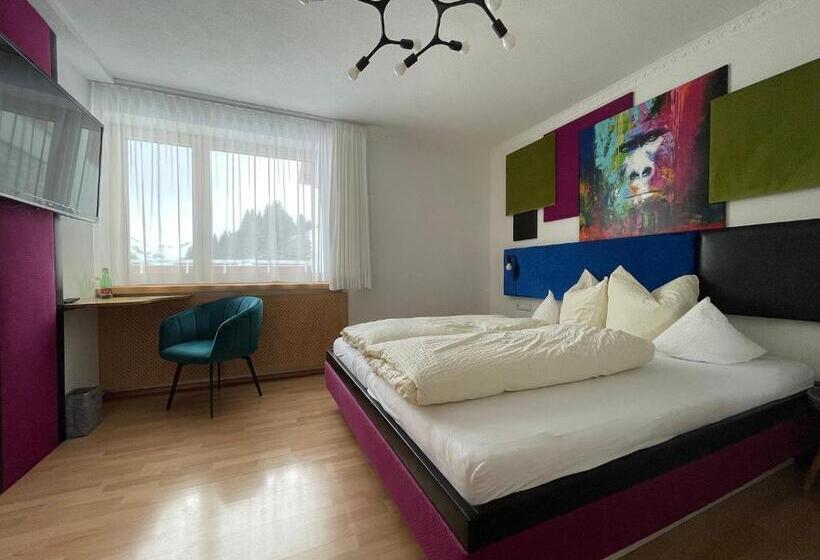 تختخواب و صبحانه Lucia 3 Sterne Superior