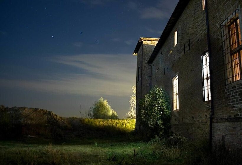 Отель Antica Corte Pallavicina Relais