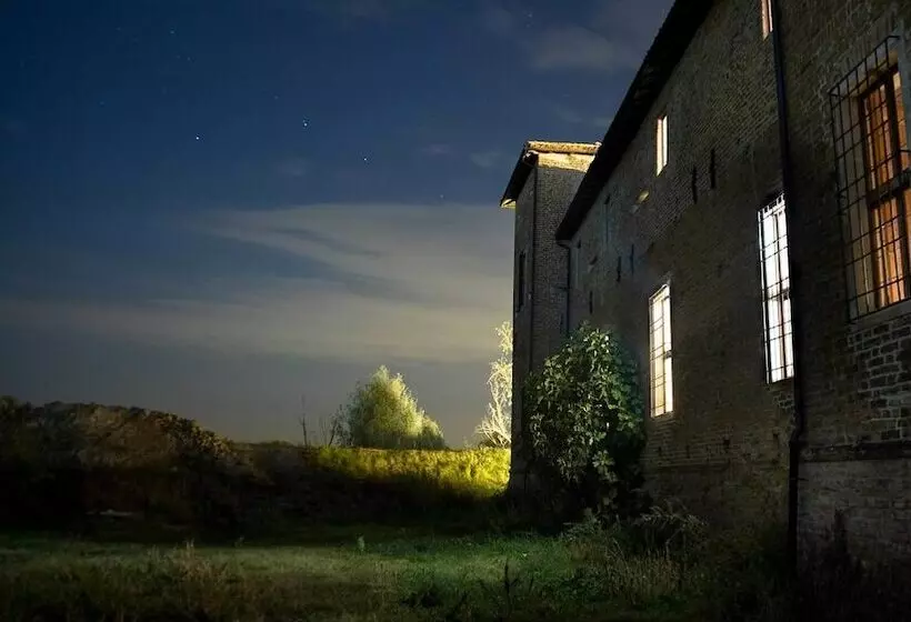 فندق Antica Corte Pallavicina Relais