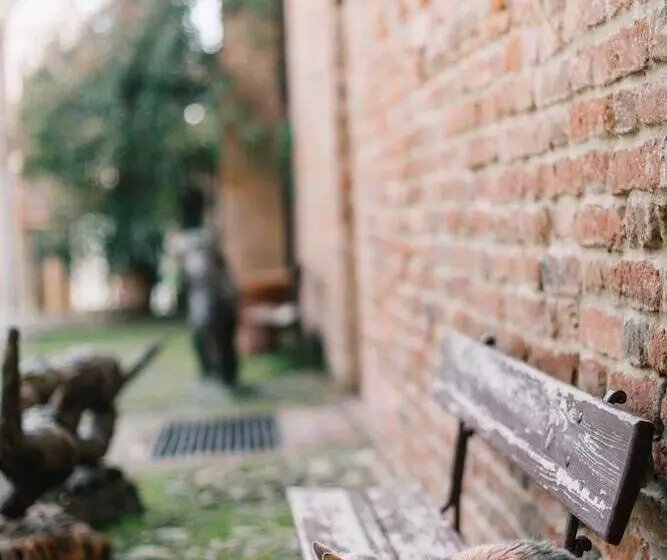 فندق Antica Corte Pallavicina Relais