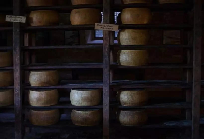 فندق Antica Corte Pallavicina Relais