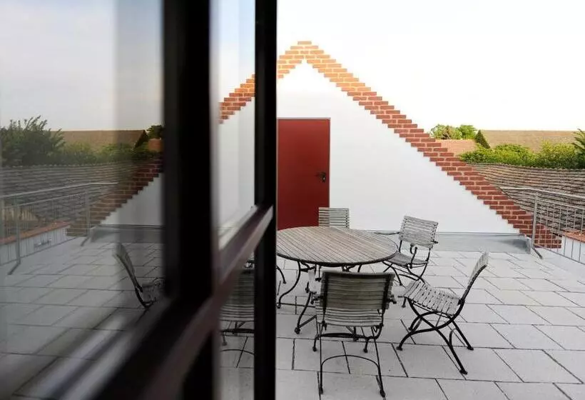 Отель Genuss Am Hof