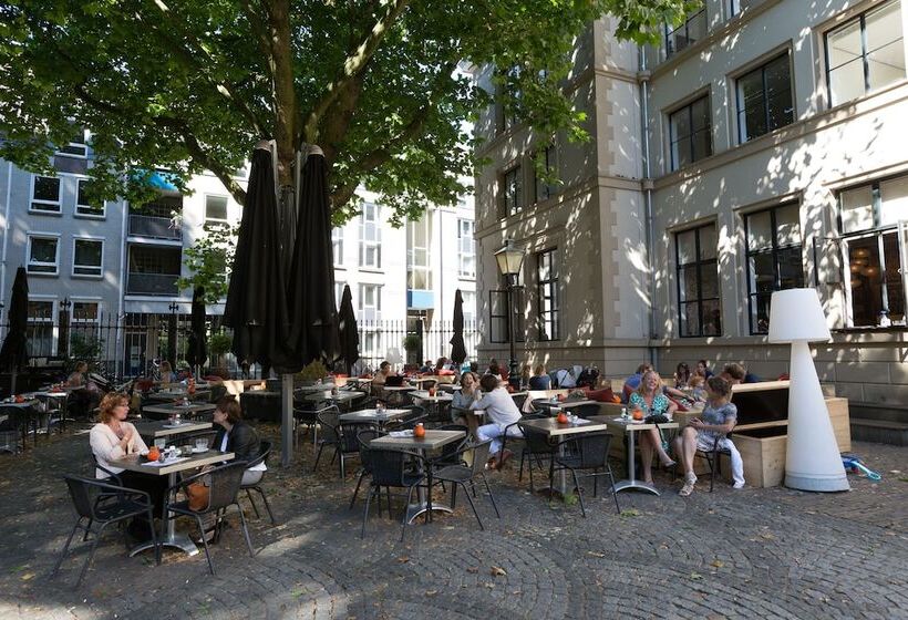 Court Hotel Utrecht City Centre