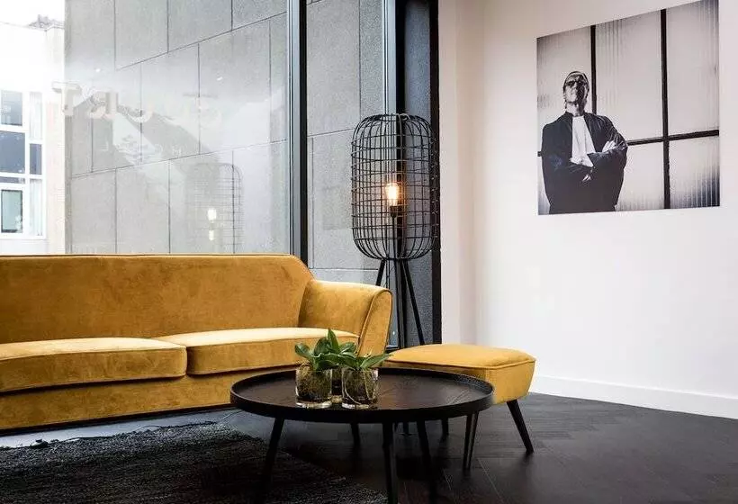 Court Hotel Utrecht City Centre