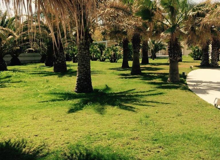 בית מלון כפרי Del Sole Resort