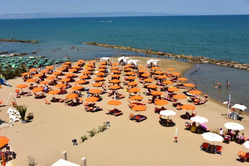 בית מלון כפרי Del Sole Resort