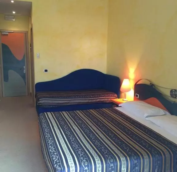 Отель Del Sole Resort