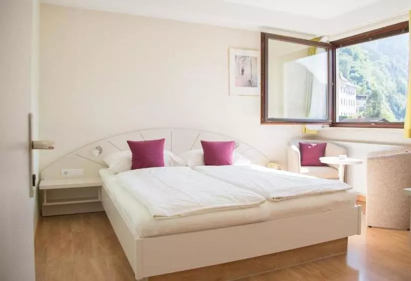 בית מלון כפרי Herzog Friedrich