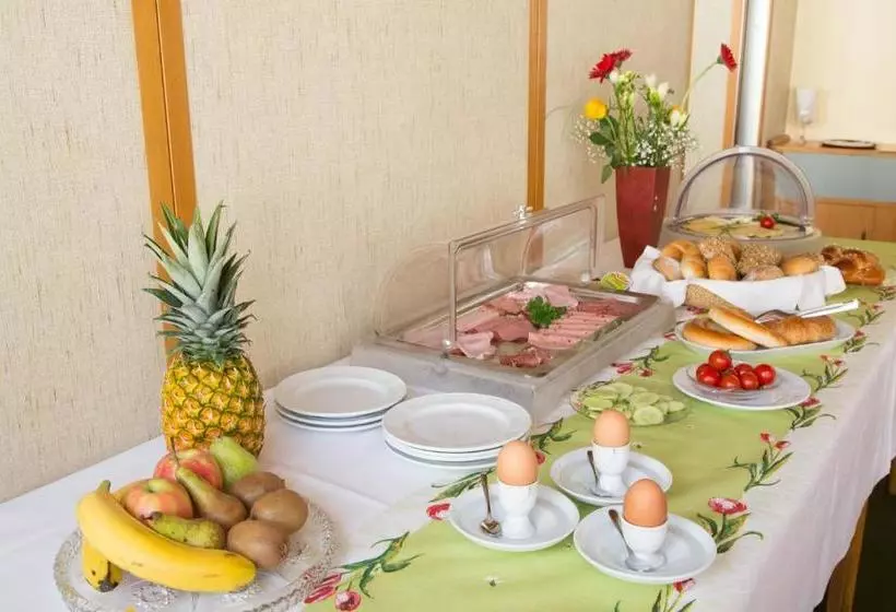 בית מלון כפרי Herzog Friedrich