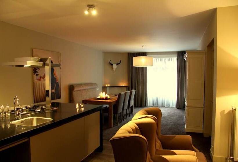 ホテル Huis Van Bewaring