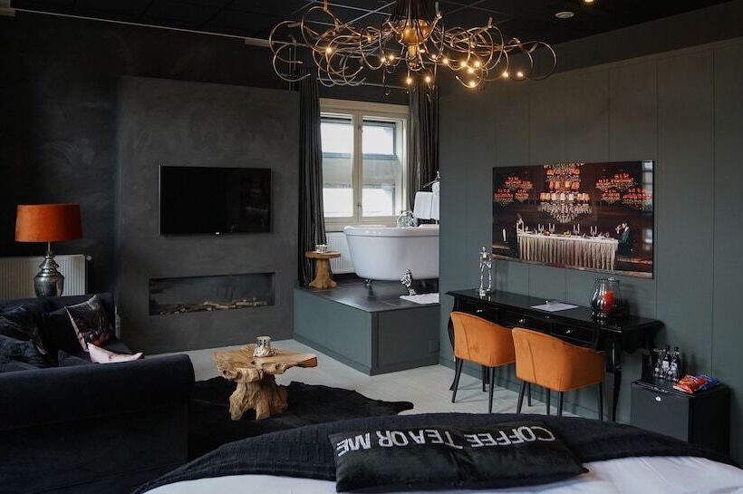 ホテル Huis Van Bewaring