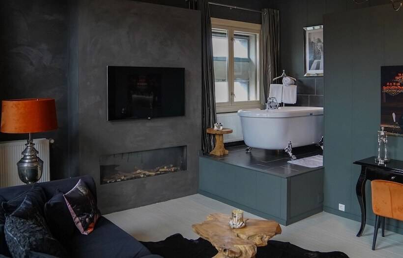 ホテル Huis Van Bewaring