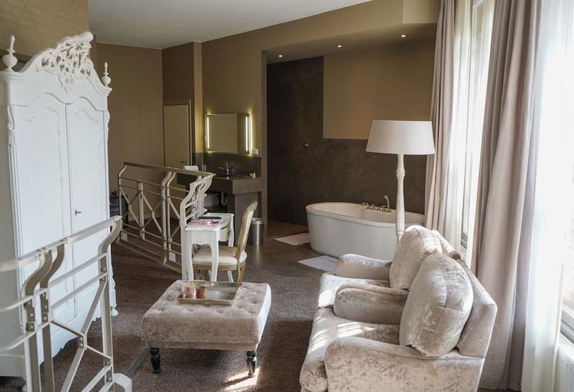 ホテル Huis Van Bewaring