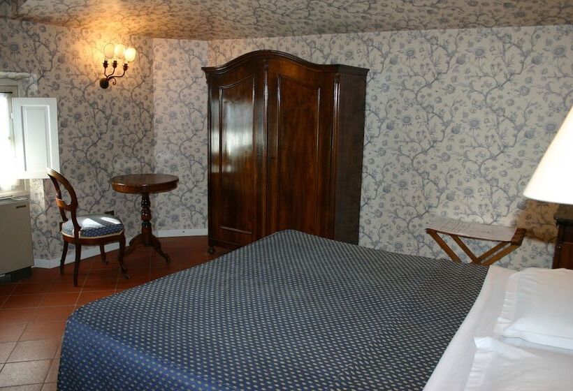 Отель Locanda Del Lupo