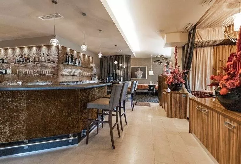 Maiers Kuschelhotel Loipersdorf Deluxe   Adults Only