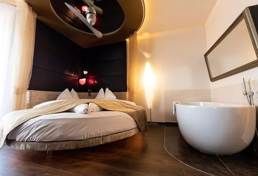 Maiers Kuschelhotel Loipersdorf Deluxe   Adults Only