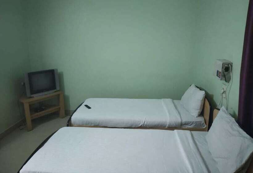 בית מלון כפרי Maxi Stay   Royapettah