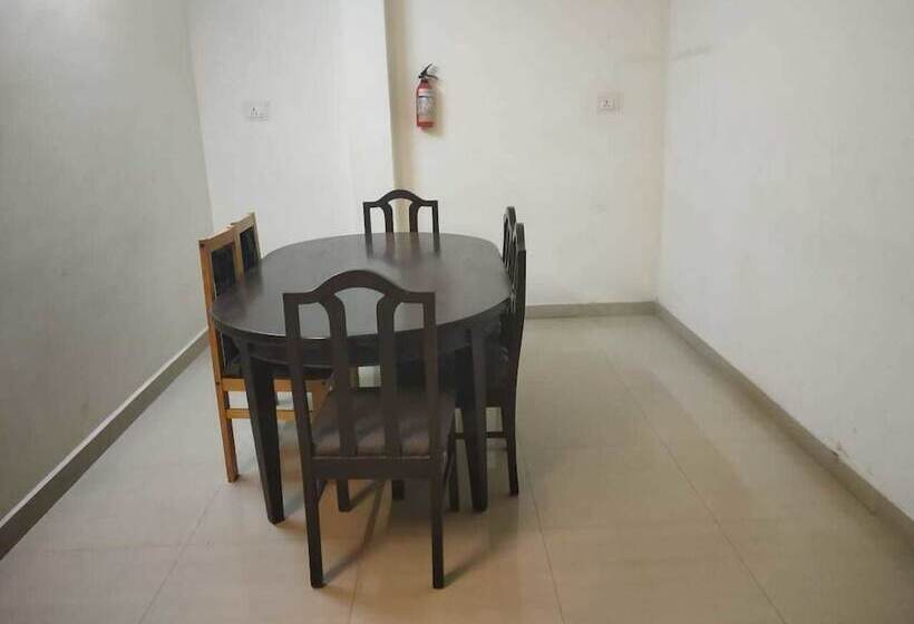 בית מלון כפרי Maxi Stay   Royapettah