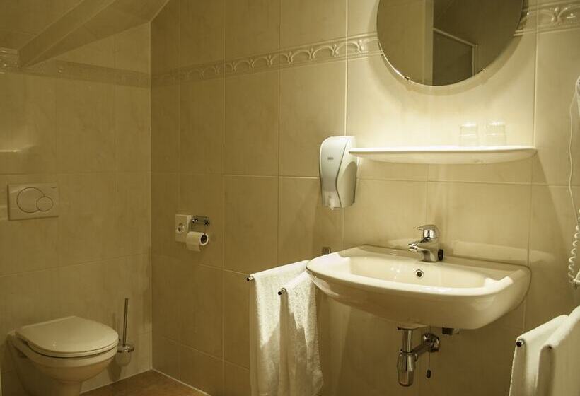 فندق Moeke Mooren