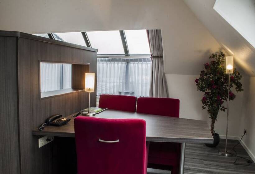 فندق Moeke Mooren