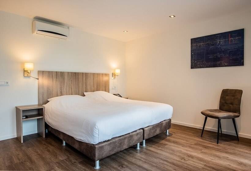 فندق Moeke Mooren