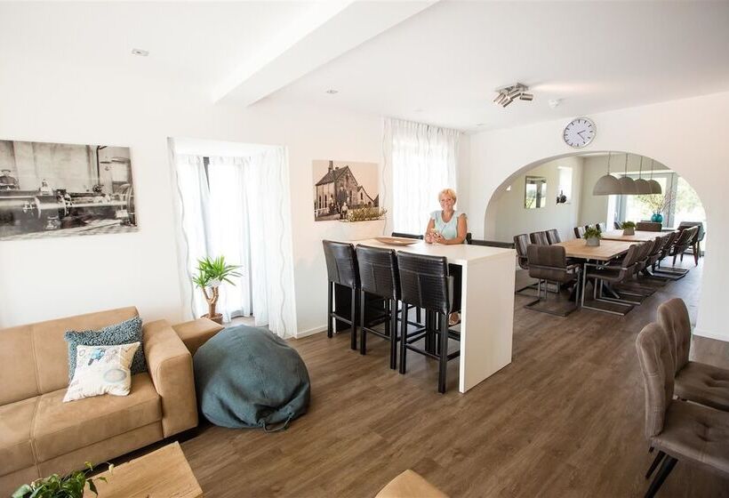 فندق Moeke Mooren