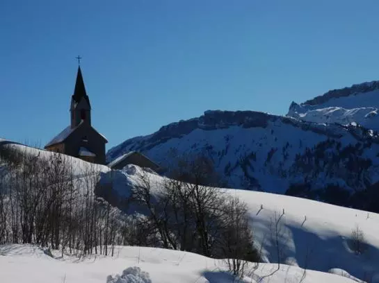 Отель Gasthof Hirschen