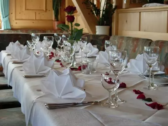 Отель Gasthof Hirschen