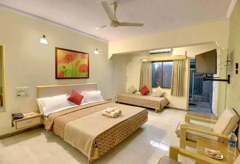 Отель Sai Leela Shirdi