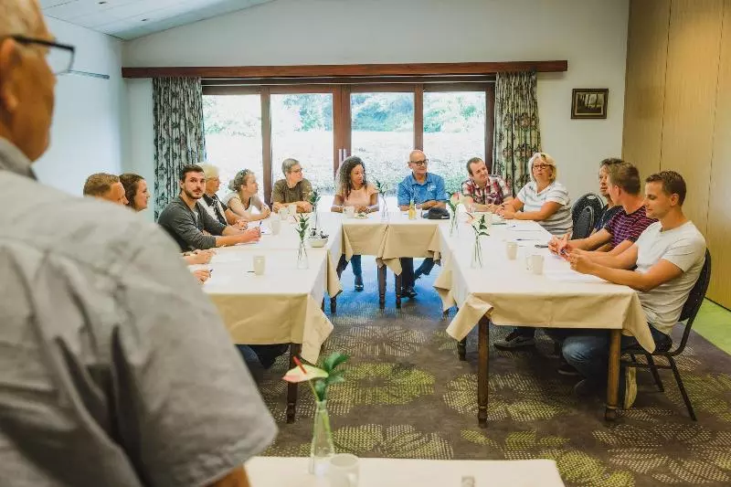 בית מלון כפרי Sportsbar & Brasserie Dorhout Mees