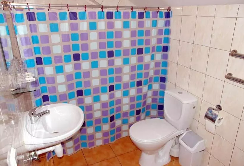 هتل Turnė Guest House