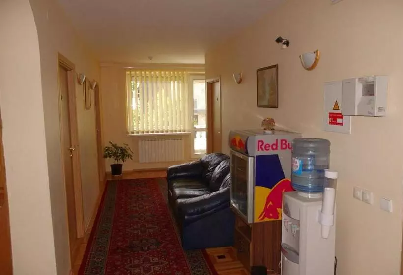 هتل Turnė Guest House