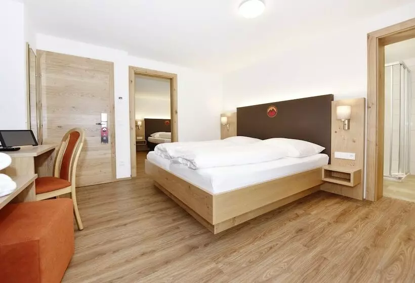 بنسيون Alpenfeuer Montafon