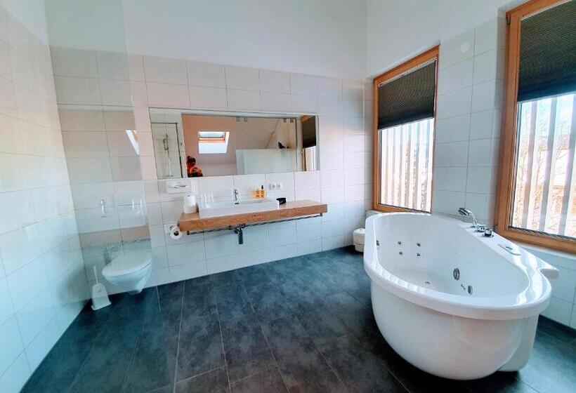 פנסיון Gasthof Adler