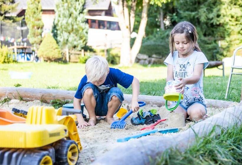 פנסיון Gasthof Adler