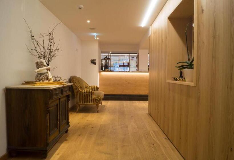 פנסיון Gasthof Adler