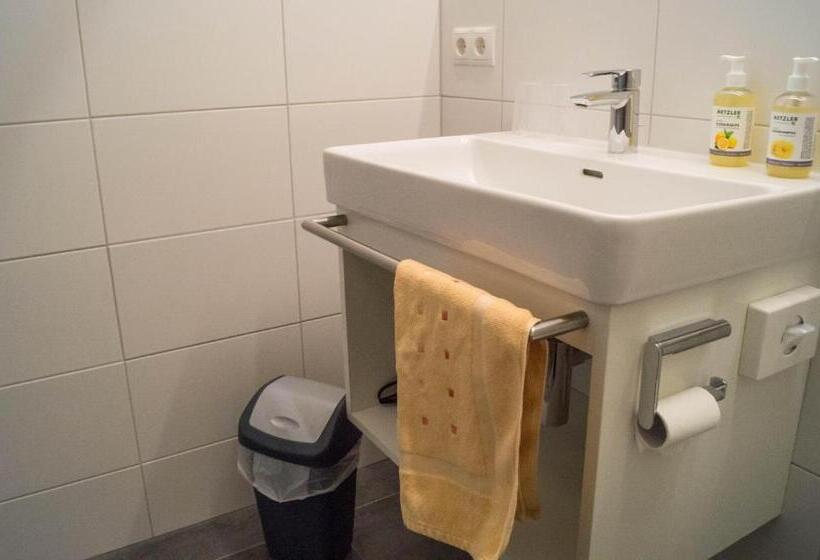 פנסיון Gasthof Adler