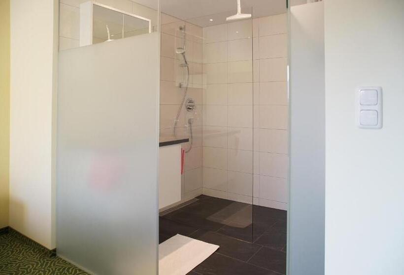 פנסיון Gasthof Adler