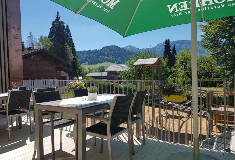 פנסיון Gasthof Adler