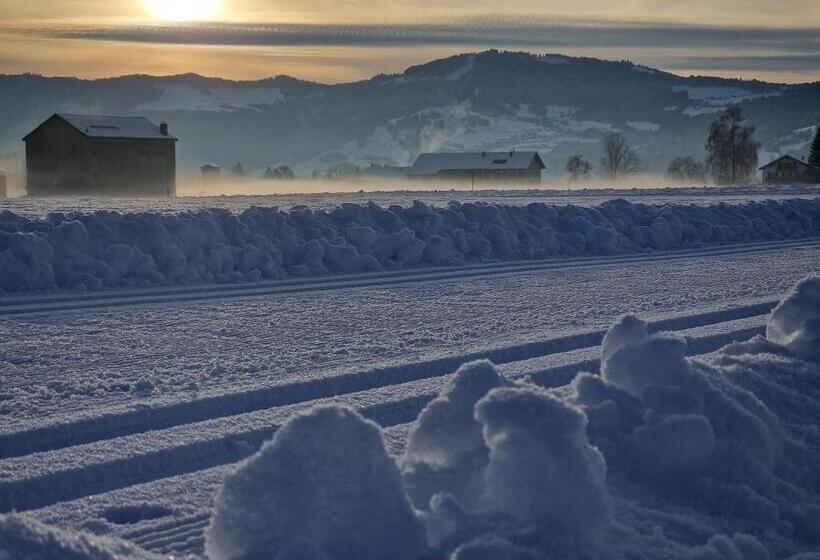 פנסיון Gasthof Adler