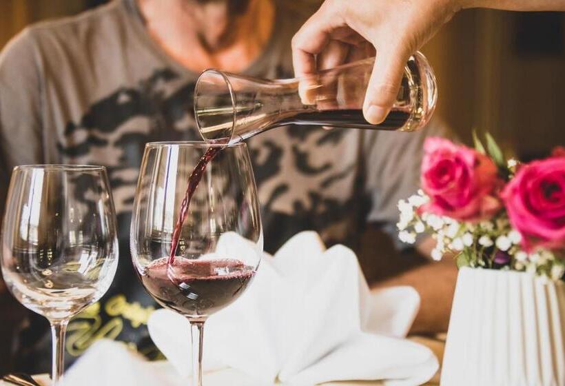 פנסיון Gasthof Adler