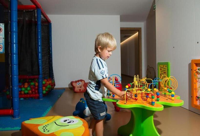 פנסיון Gasthof Adler