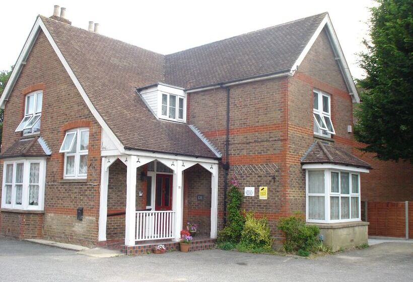 بنسيون Masslink Guest House