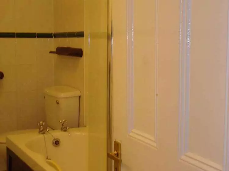 Pensionat Masslink Guest House