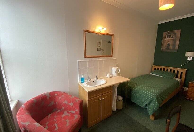 بنسيون Masslink Guest House